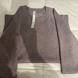 Lululemon sweater like new